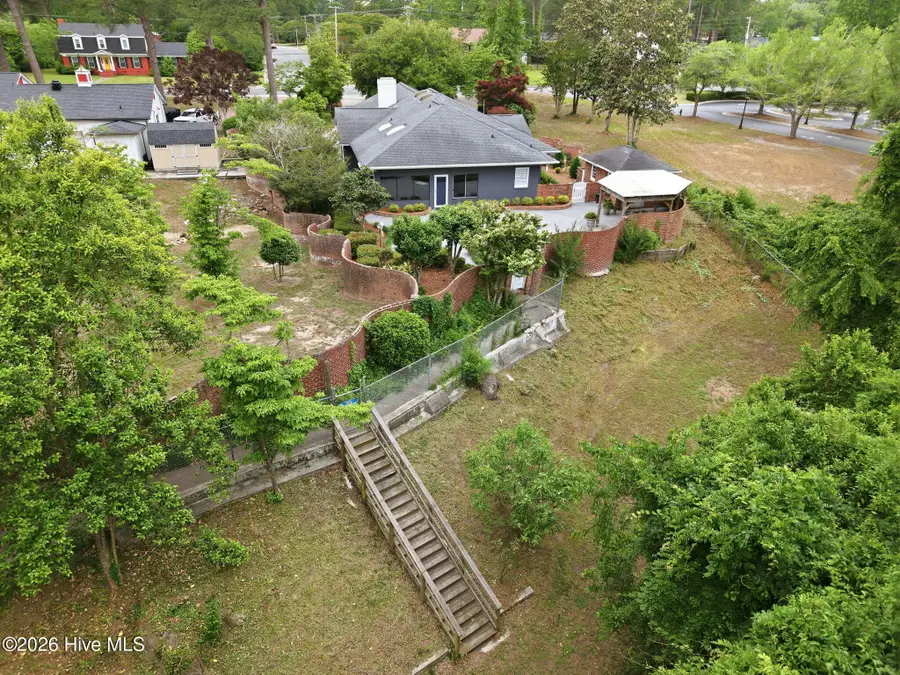 1207 Country Club Drive, Kinston, NC 28504 - #2