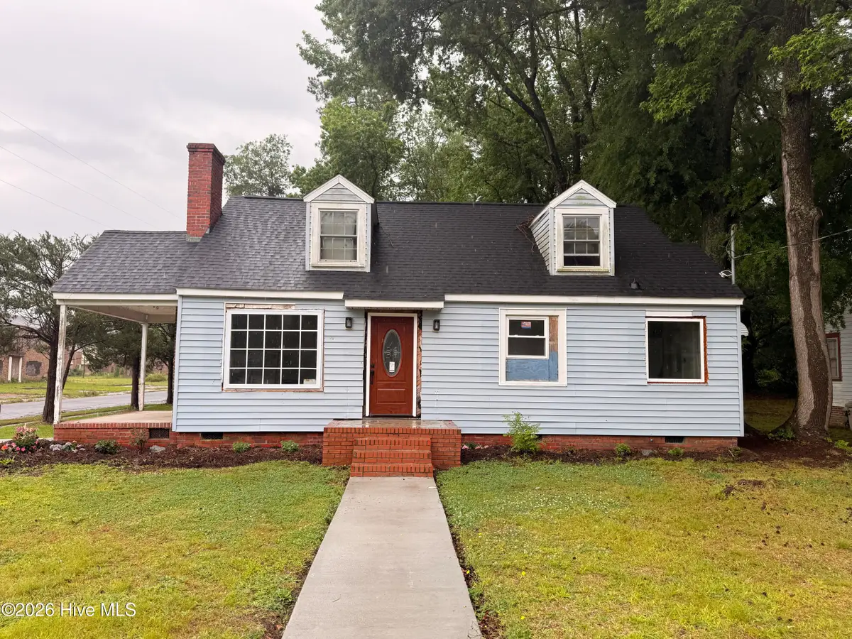 315 Woodlawn Drive, Kinston, NC 28501 - #1