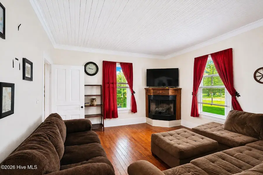 112 N College Street, Atkinson, NC 28421 - #3