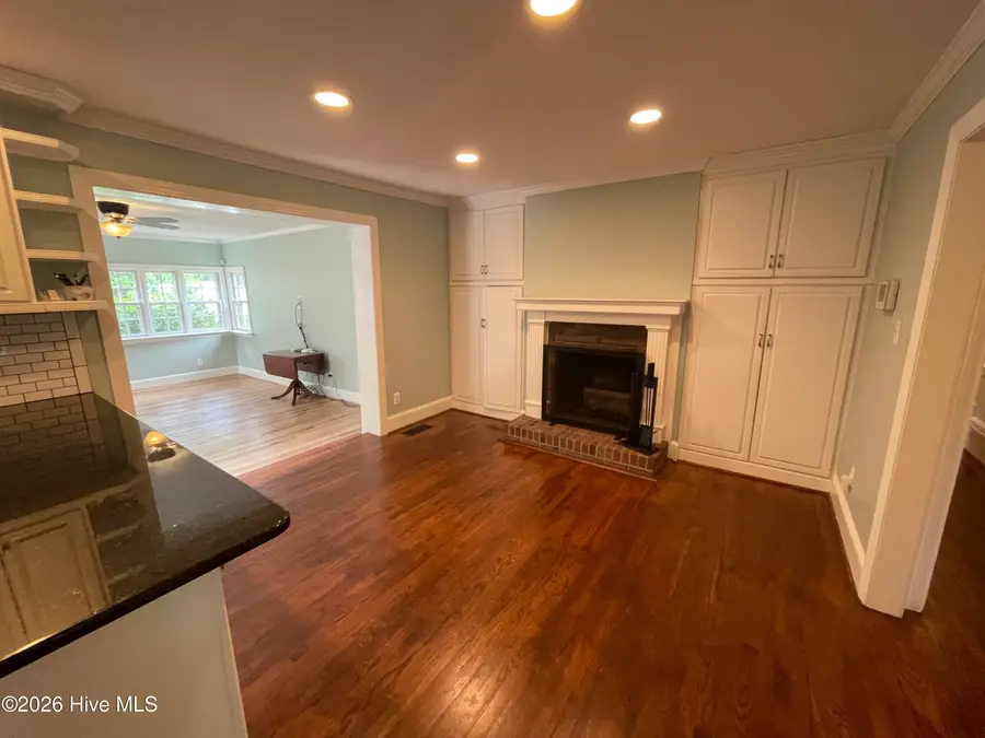 106 W Berkshire Road, Greenville, NC 27858 - #3