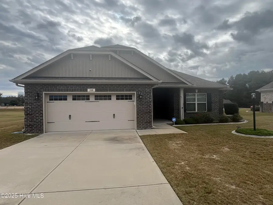 208 S Merganser Drive, Pikeville, NC 27863 - #2
