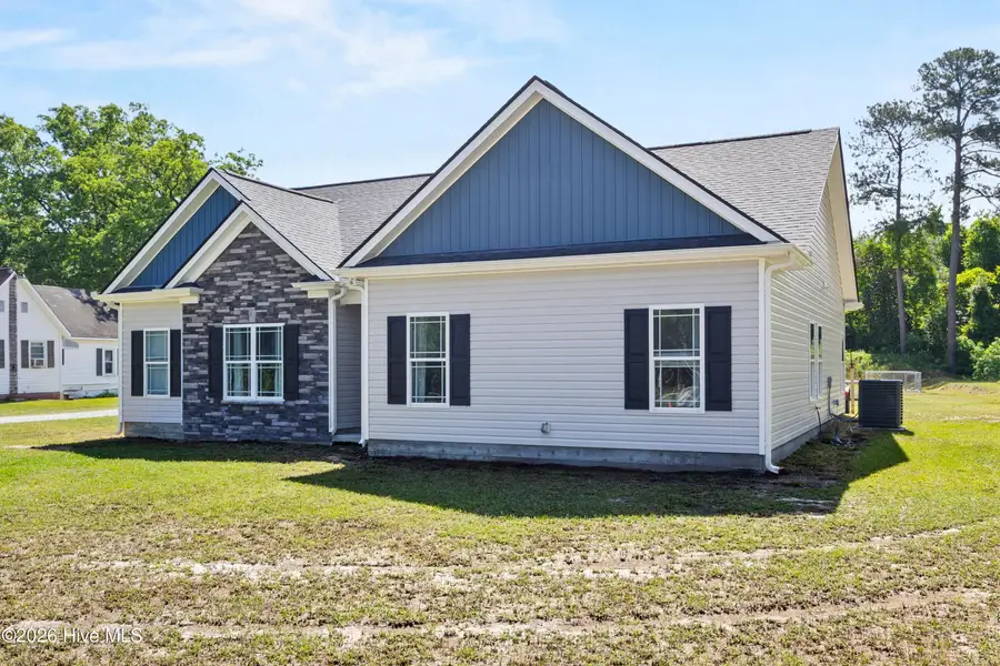 4201 Needmore Road, Turkey, NC 28393 - #3