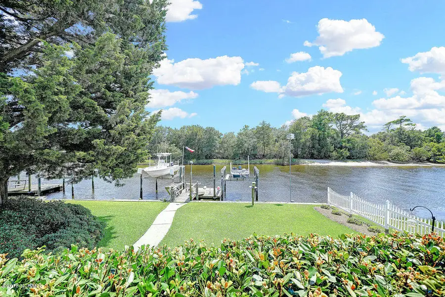 115 SW Yacht Drive, Oak Island, NC 28465 - #3