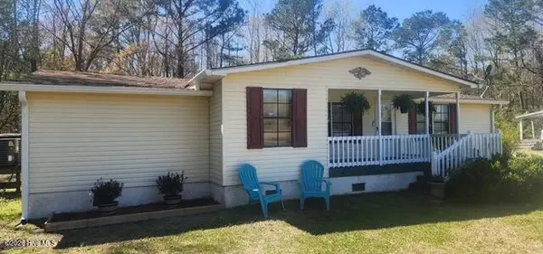 271 Alfred Road, Bayboro, NC 28515