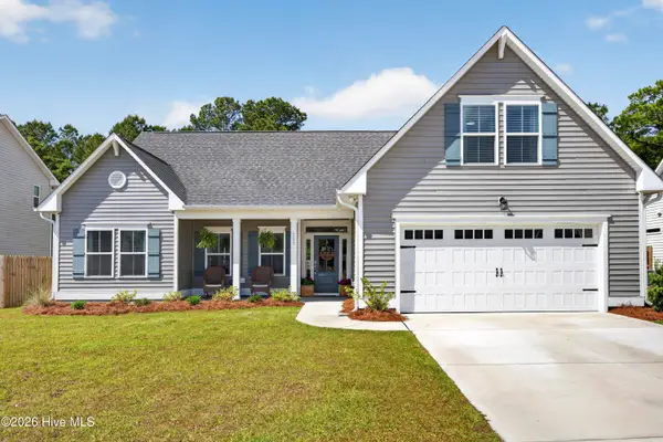 262 Weatherbee West Way, Hampstead, NC 28443