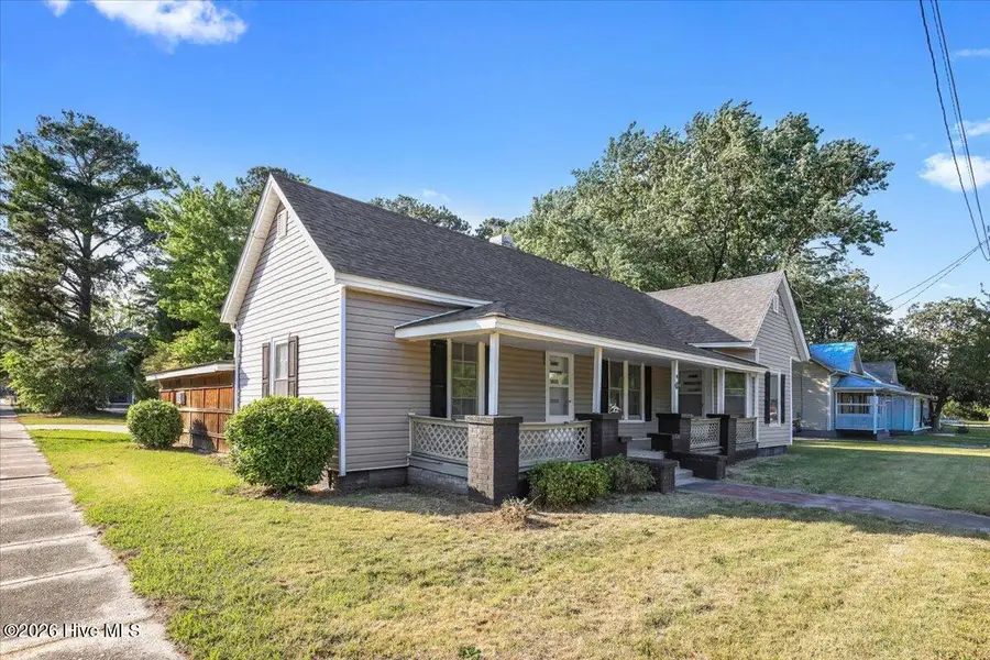 501 N Raiford Street, Selma, NC 27576 - #3