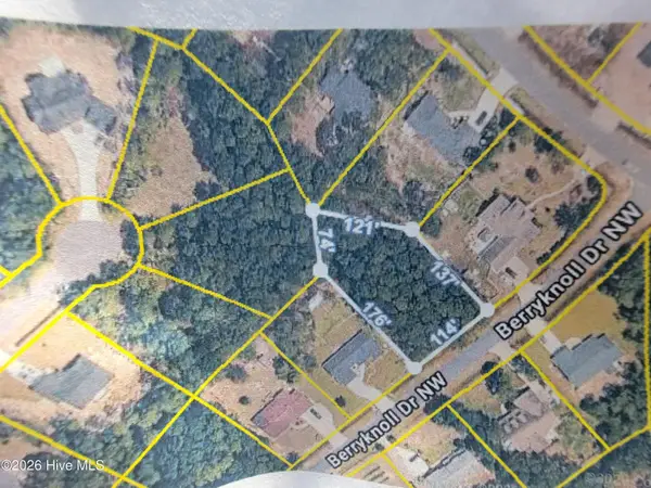 237 Berryknoll Drive Nw, Calabash, NC 28467