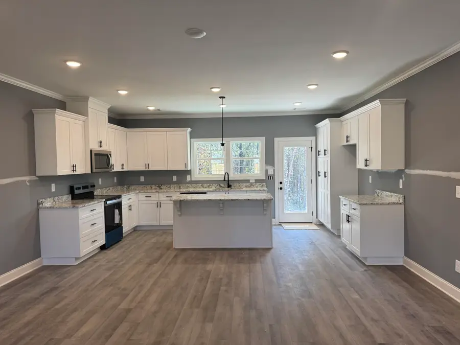 532 Hillman Street, Warrenville, SC 29851 - #2