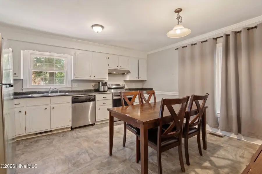 213 Hardee Circle, Greenville, NC 27858 - #3