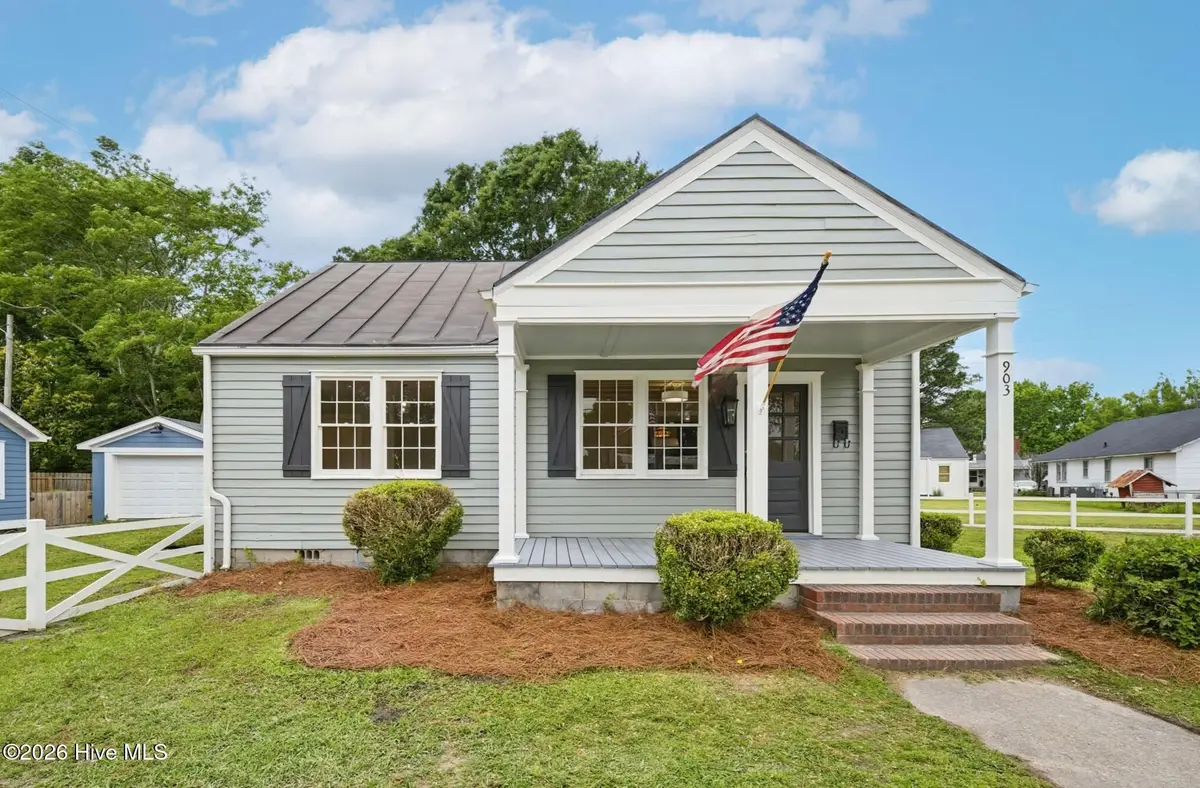 903 N Oakum Street, Edenton, NC 27932 - #1