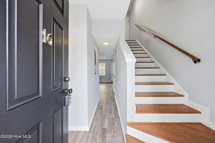 101 David Drive #B16, Greenville, NC 27858 - #3
