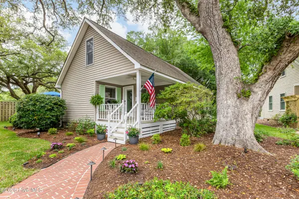 313 E Brown Street #Apt G, Southport, NC 28461