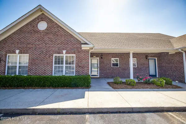 218 Eucalyptus Lane, Wilmington, NC 28412