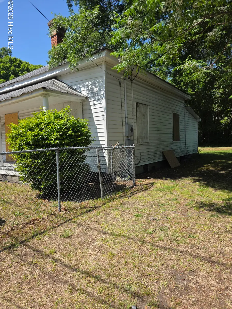 524 Dexter Street, Rocky Mount, NC 27803 - #2