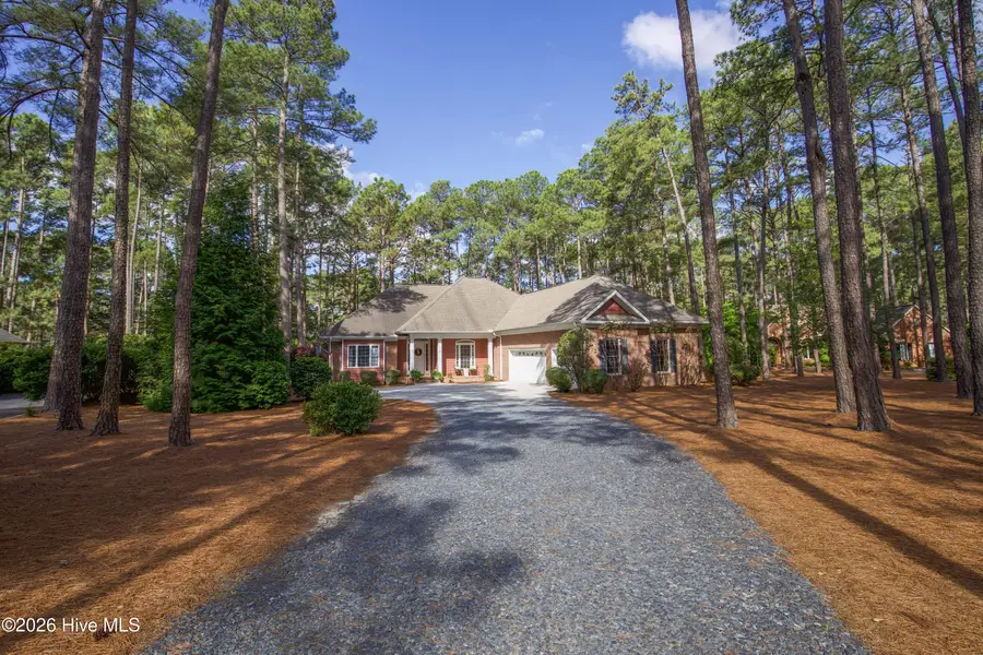 16 Montrose Court, Pinehurst, NC 28374 - #2