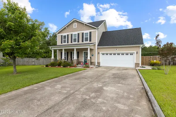 231 Admiral Court, Sneads Ferry, NC 28460