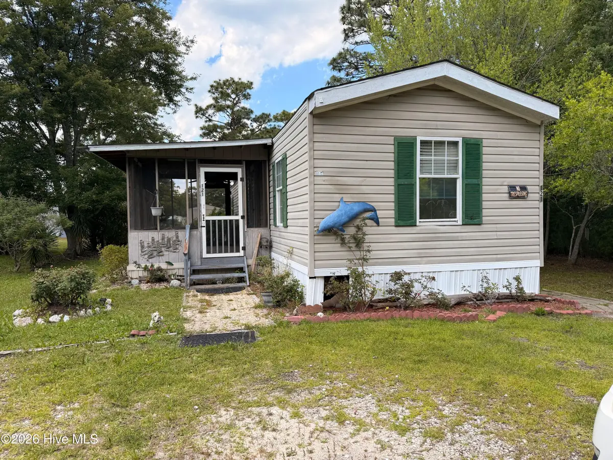 121 S Smith Street, Holly Ridge, NC 28445 - #1