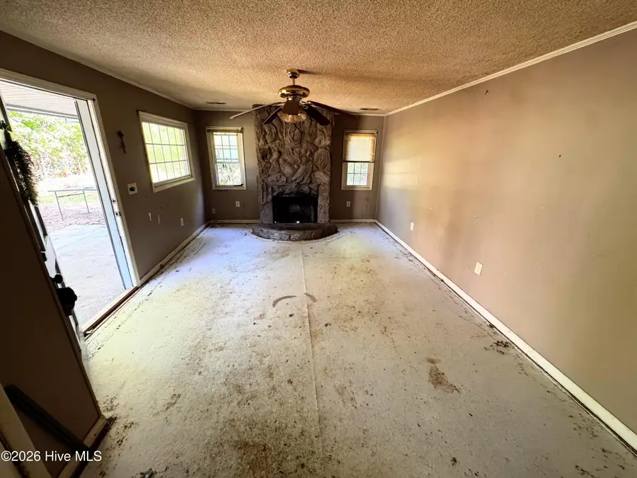 739 Sloop Point Road, Hampstead, NC 28443 - #2