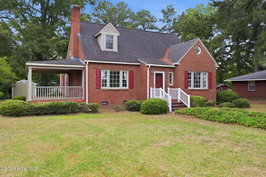 205 W Purvis Street, Robersonville, NC 27871 - #2