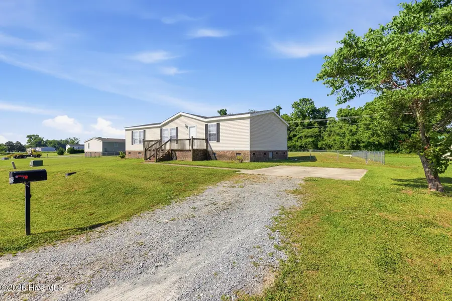 203 Buffy Court, Richlands, NC 28574 - #3
