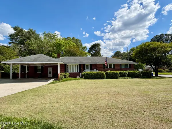 100 E Berkshire Road, Greenville, NC 27858