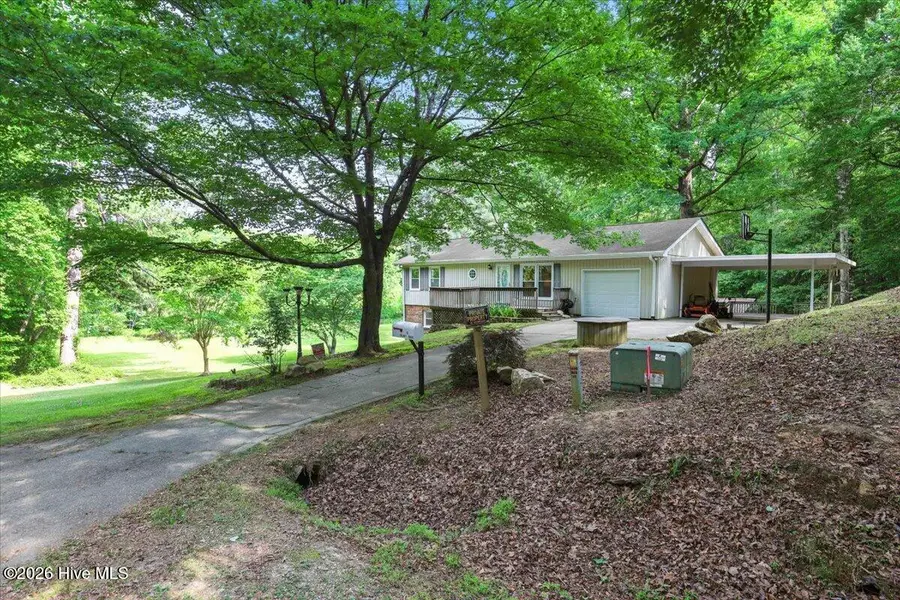 18 Colony Road, Clayton, NC 27520 - #2