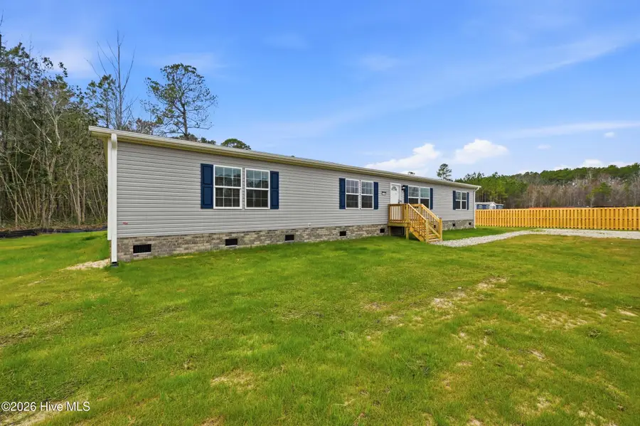 1908 Rooks Road, Atkinson, NC 28421 - #2