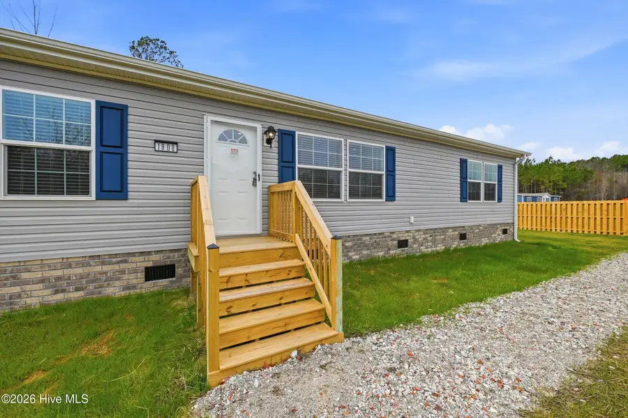 1908 Rooks Road, Atkinson, NC 28421 - #3
