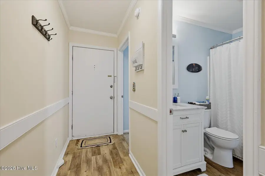 217 Atlanta Avenue #Apt 2a, Carolina Beach, NC 28428 - #3