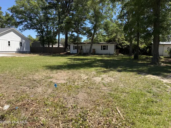 7155 Dale Avenue Sw, Ocean Isle Beach, NC 28469