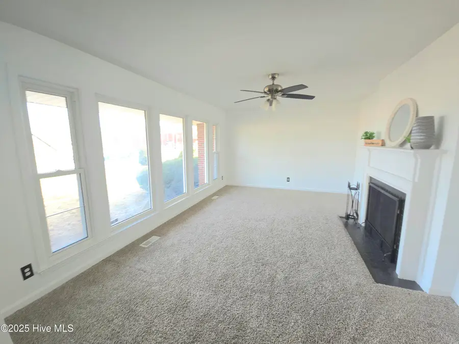 909 Clyde Drive, Jacksonville, NC 28540 - #2