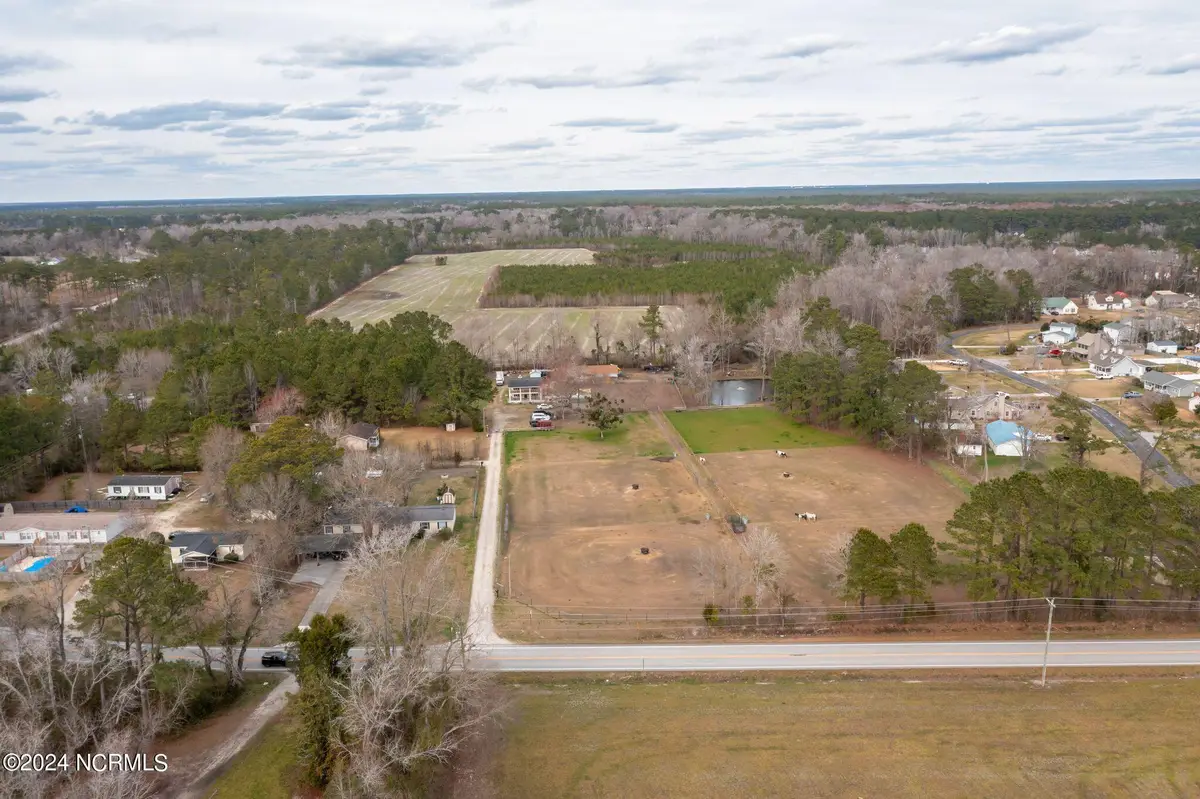 330 Lake Road, Newport, NC 28570 - #1