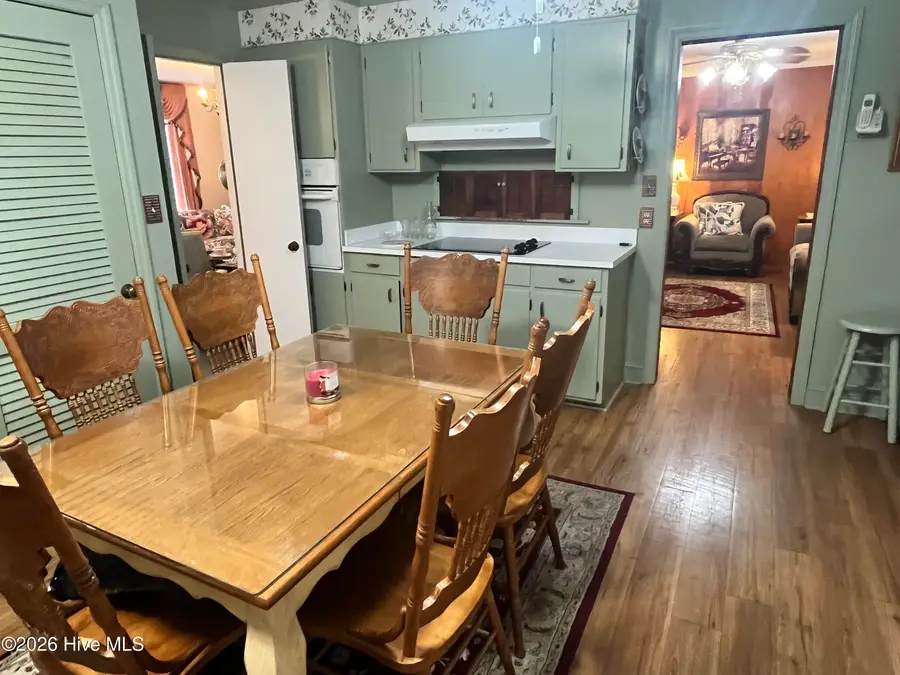 435 Edgewood Circle, Whiteville, NC 28472 - #2