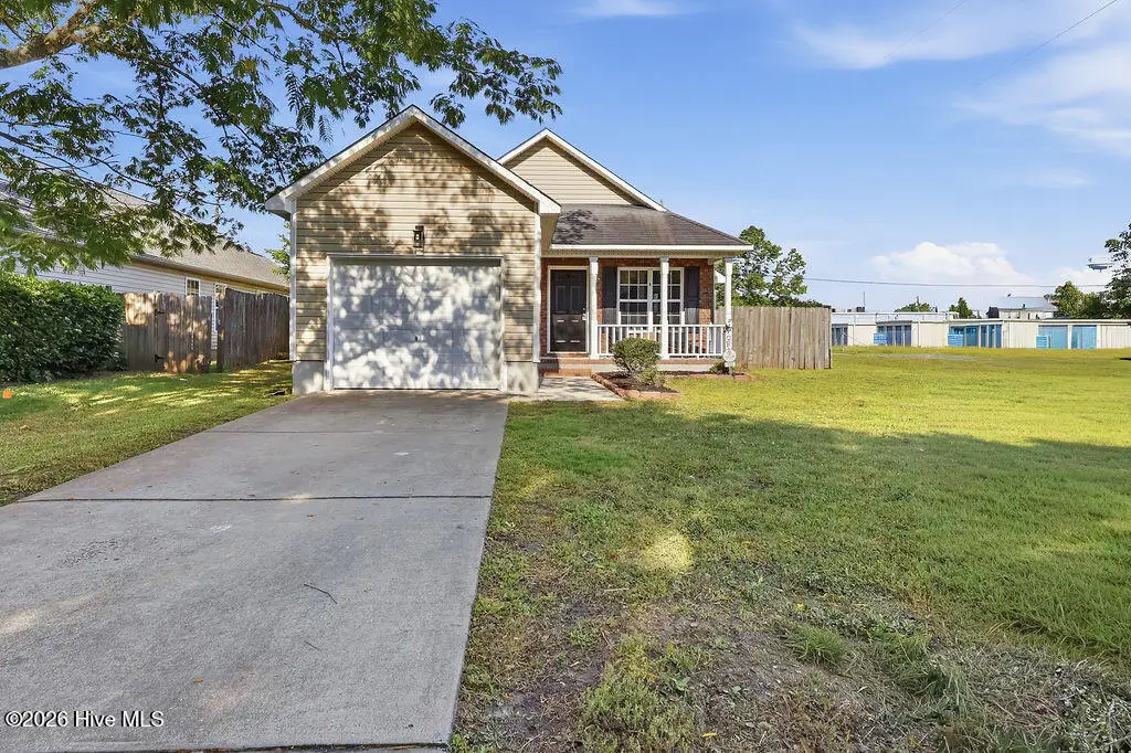 500 Mattocks Avenue, Maysville, NC 28555 - #1