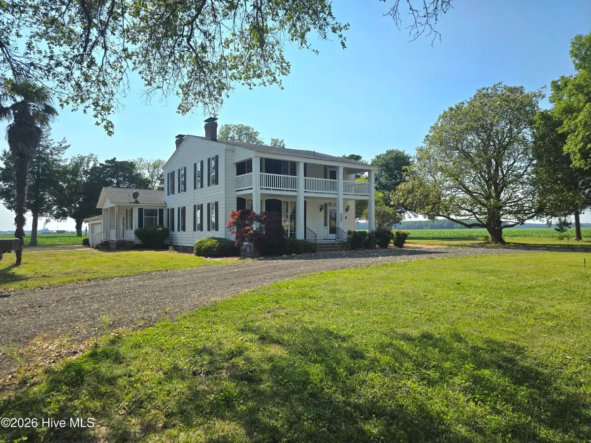725 Griffin Swamp Road, Elizabeth City, NC 27909 - #1