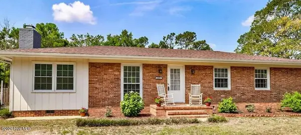 205 Greenview Drive, Wilmington, NC 28411