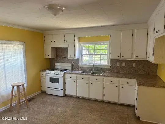 1035 Winslow Road, Robersonville, NC 27871 - #2