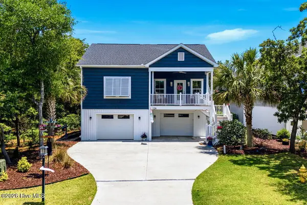 124 NE 7th Street, Oak Island, NC 28465