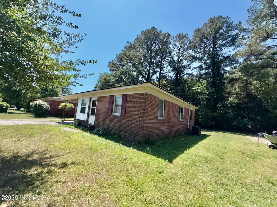 121 Anne Street, Plymouth, NC 27962 - #3