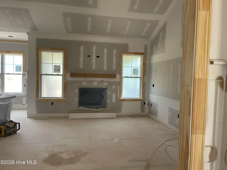 193 Royal Avenue, Selma, NC 27576 - #2