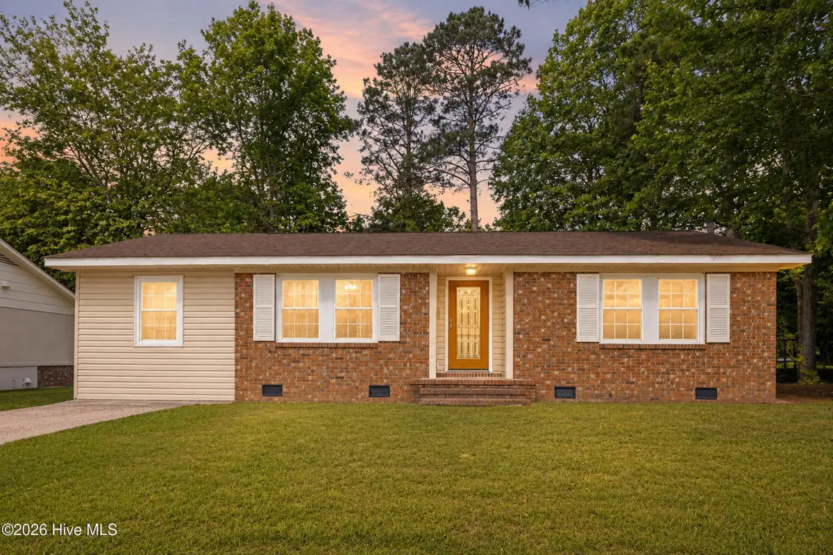616 S Orange Street, Wallace, NC 28466 - #1