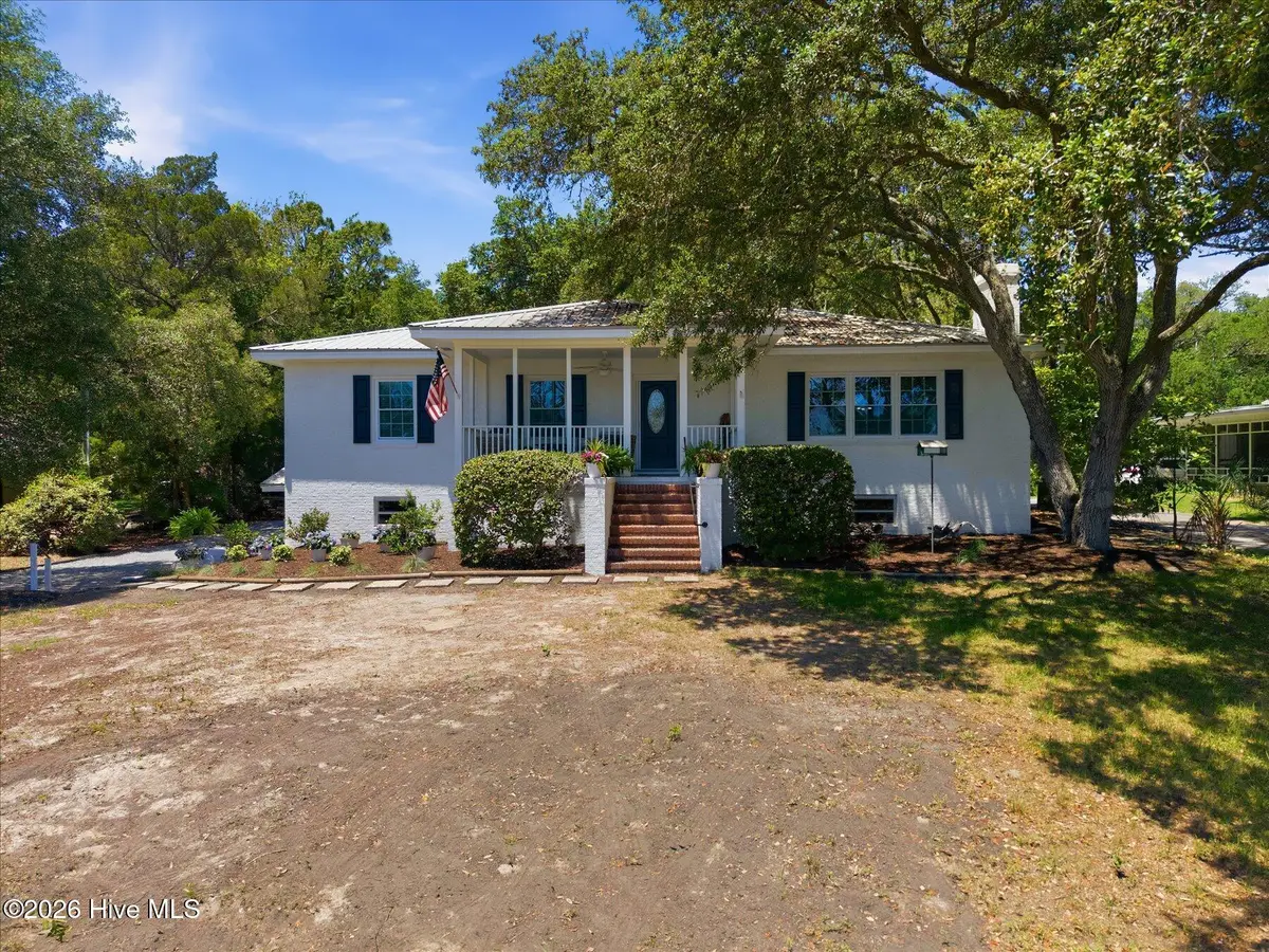 305 River Drive, Southport, NC 28461 - #1