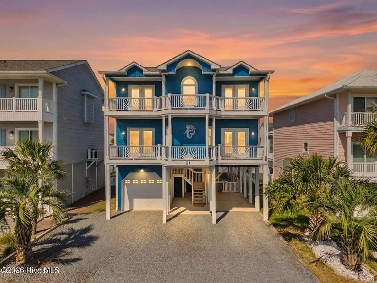 21 Cumberland Street, Ocean Isle Beach, NC 28469 - #1