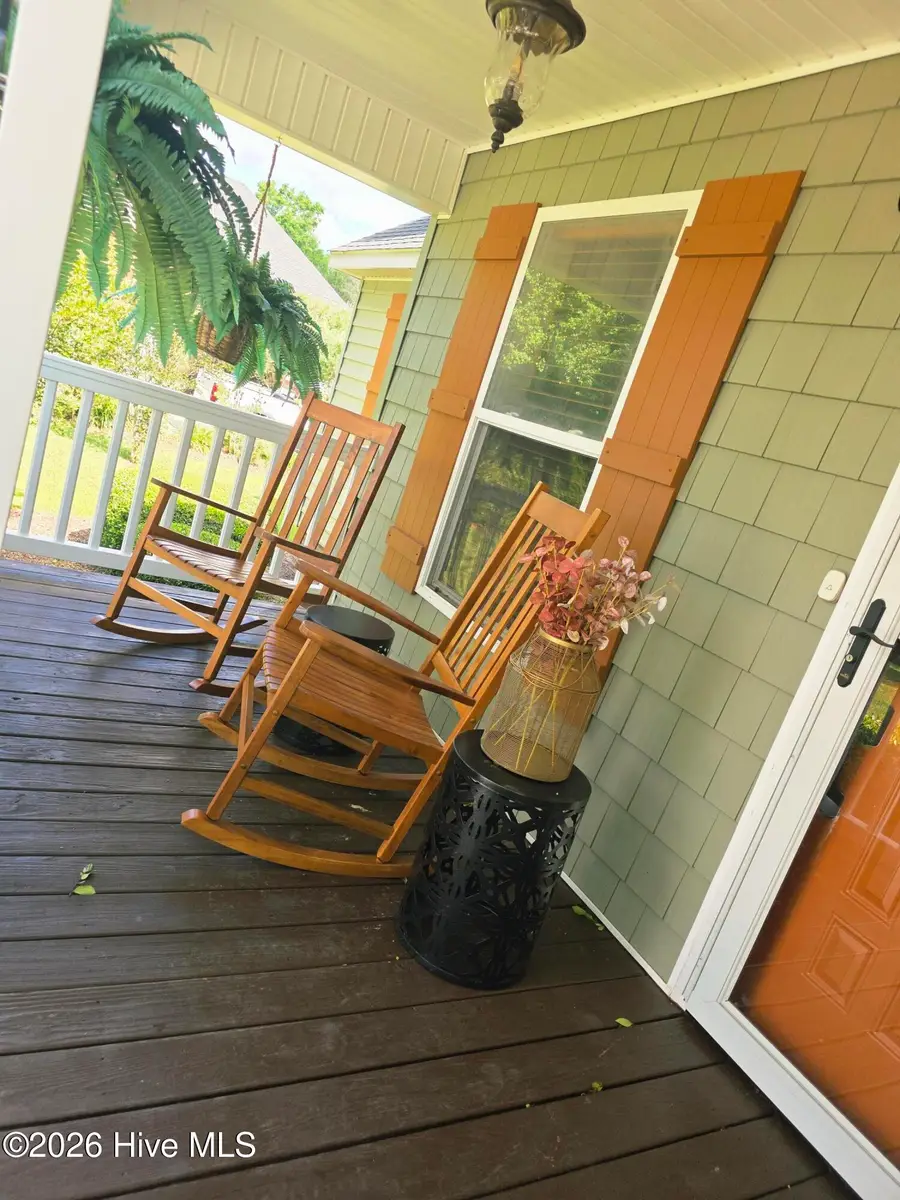 116 Schley Avenue, Lake Waccamaw, NC 28450 - #3