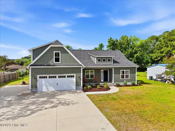 172 Lea Drive, Hampstead, NC 28443