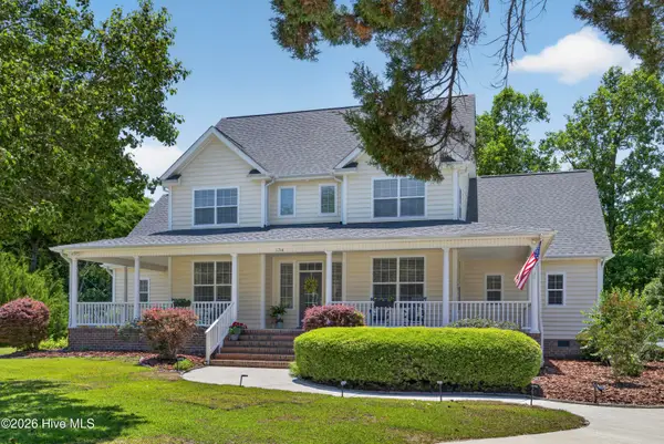 134 Wild Berry Lane, Hampstead, NC 28443