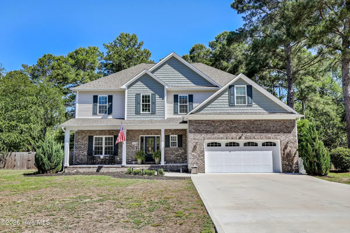 228 Egret Point Drive, Sneads Ferry, NC 28460 - #1