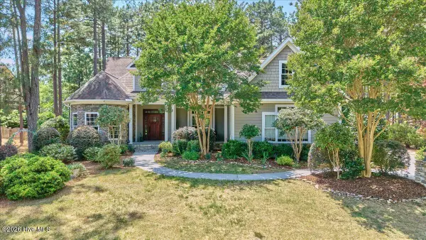 10 Banning Drive, Whispering Pines, NC 28327