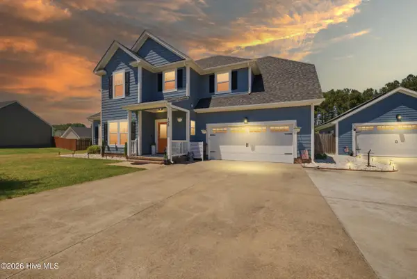 105 Little Acorn Trail, Moyock, NC 27958