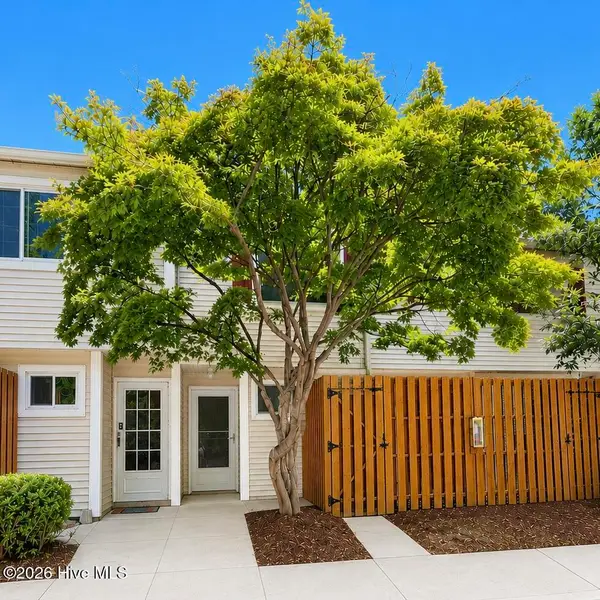 220 Elizabeth Street #C10, Chapel Hill, NC 27514